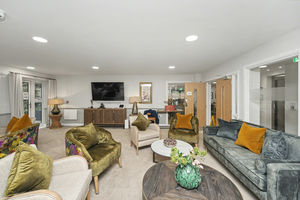 Photo 16- click for photo gallery